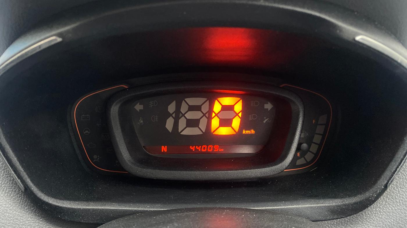 2019 Renault Kwid RXT 1.0 AMT (O), Petrol, Automatic, 44,008 km, Odometer Image