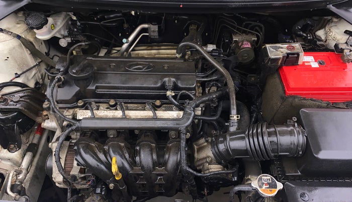 2017 Hyundai i20 Active 1.2 SX, Petrol, Manual, 74,478 km, Engine View