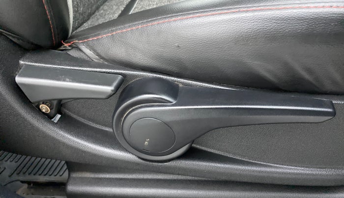 2018 Tata TIGOR Revotorq XZ, Diesel, Manual, 25,470 km, Driver Side Adjustment Panel