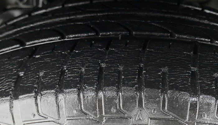 2018 Tata TIGOR Revotorq XZ, Diesel, Manual, 25,470 km, Left Front Tyre Tread