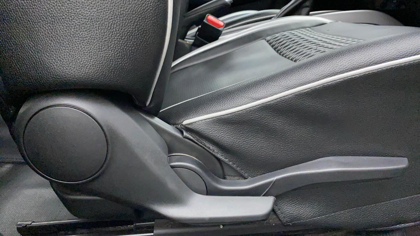 2021 Maruti Baleno ZETA CVT PETROL 1.2, Petrol, Automatic, 7,442 km, Driver Side Adjustment Panel