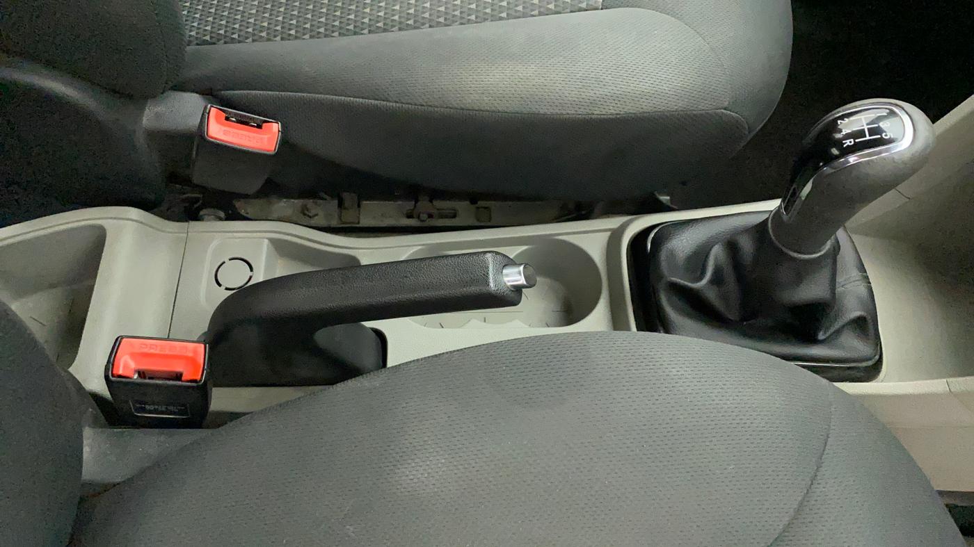 2018 Tata Tiago XZ PETROL, Petrol, Manual, 48,592 km, Gear Lever