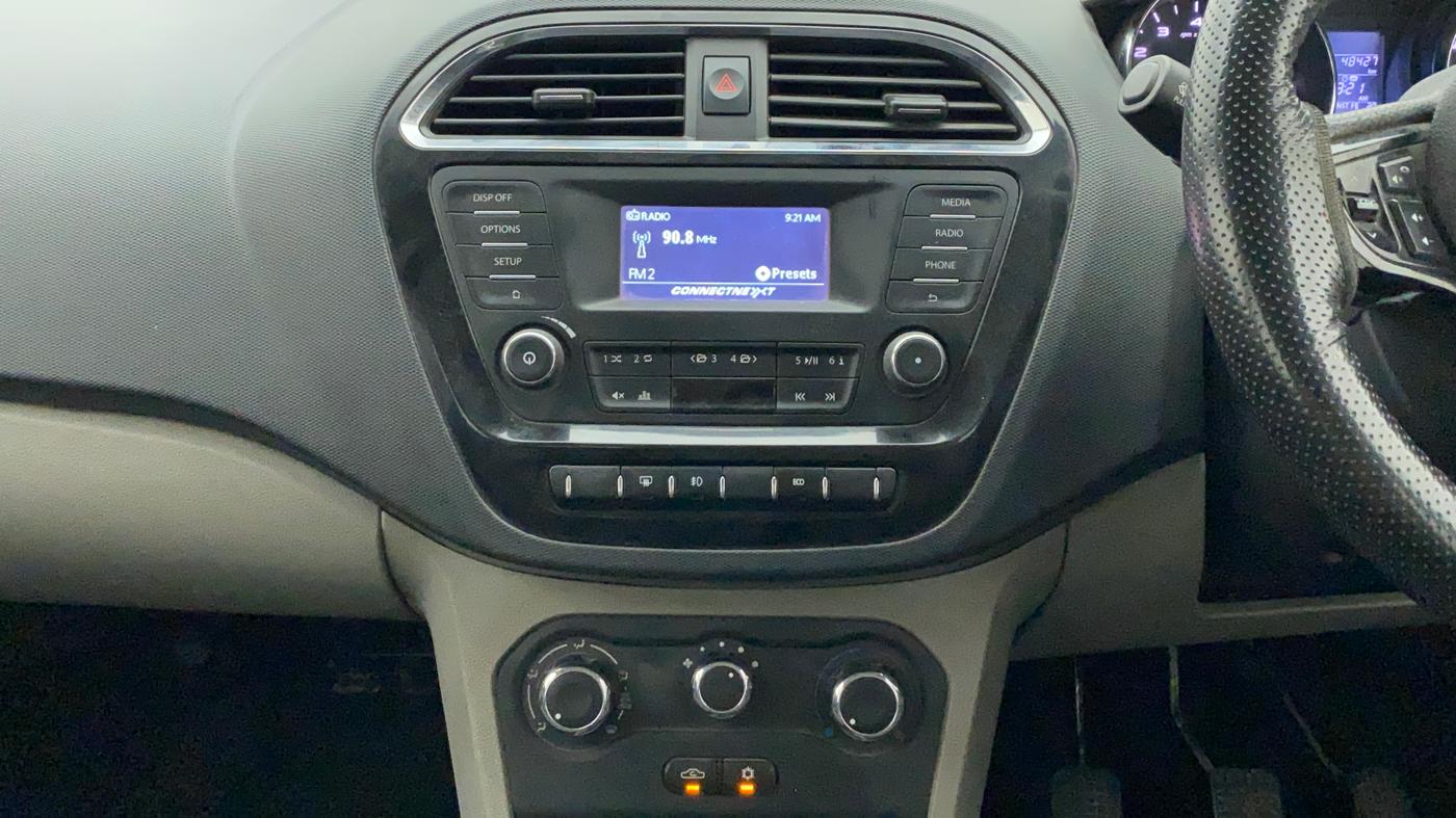 2018 Tata Tiago XZ PETROL, Petrol, Manual, 48,592 km, Air Conditioner