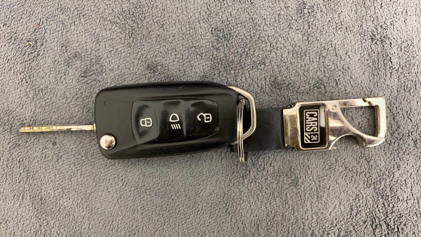 2018 Tata Tiago XZ PETROL, Petrol, Manual, 48,592 km, Key Close Up