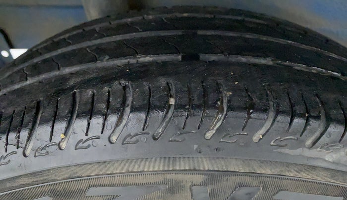 2019 Maruti S PRESSO VXI PLUS, Petrol, Manual, Right Rear Tyre Tread