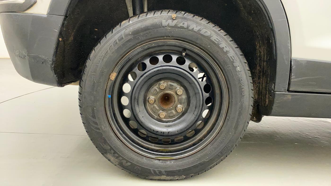 2020 Maruti Vitara Brezza VXI, Petrol, Manual, 46,950 km, Right Rear Wheel