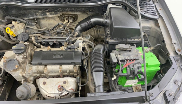 2014 Volkswagen Polo HIGHLINE1.2L, Petrol, Manual, 90,357 km, Engine View - Left