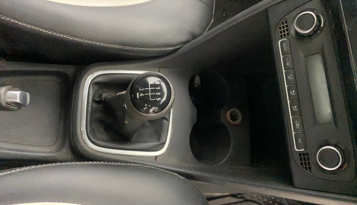 2014 Volkswagen Polo HIGHLINE1.2L, Petrol, Manual, 90,357 km, Gear Lever