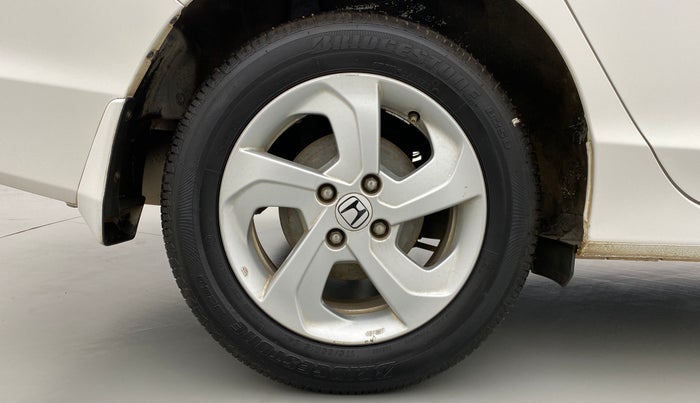 2015 Honda City VX MT PETROL, Petrol, Manual, 30,728 km, Right Rear Wheel