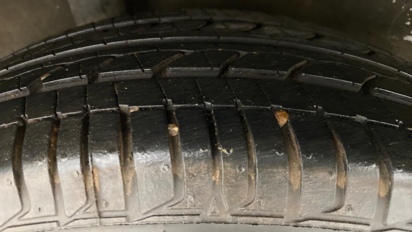2015 Honda City VX MT PETROL, Petrol, Manual, 30,728 km, Right Rear Tyre Tread