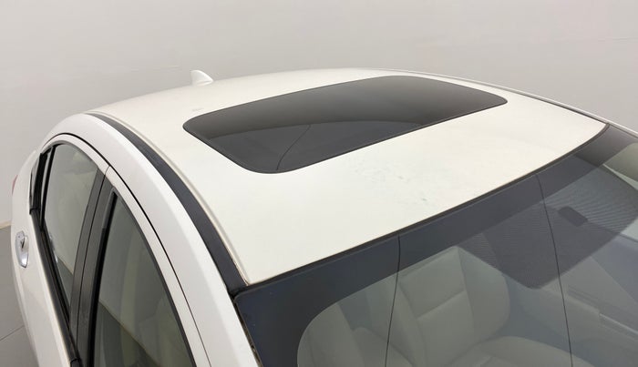 2015 Honda City VX MT PETROL, Petrol, Manual, 30,728 km, Roof