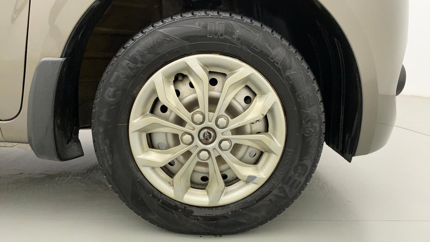 2019 Maruti New Wagon-R LXI CNG 1.0, CNG, Manual, 90,739 km, Right Front Wheel