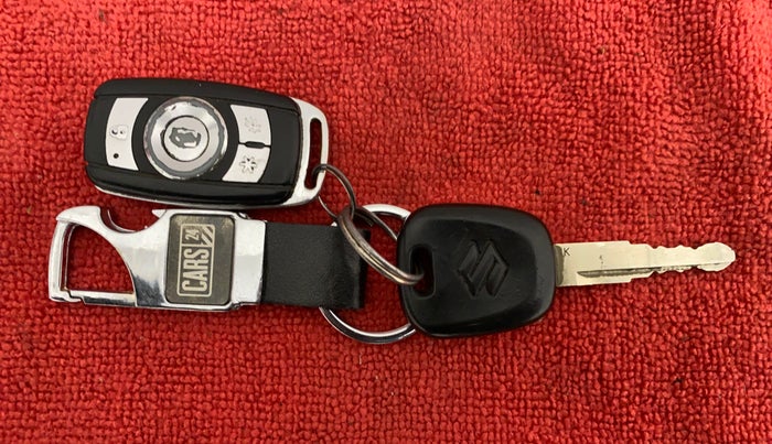 2019 Maruti New Wagon-R LXI CNG 1.0, CNG, Manual, 90,739 km, Key Close Up