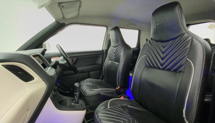2019 Maruti New Wagon-R LXI CNG 1.0, CNG, Manual, 90,739 km, Right Side Front Door Cabin