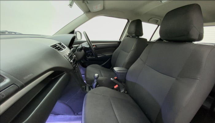 2016 Maruti Swift ZXI D, Petrol, Manual, 50,619 km, Right Side Front Door Cabin