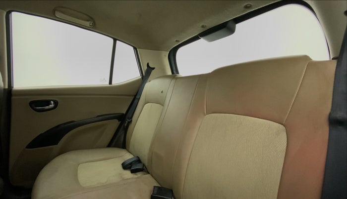 2014 Hyundai i10 SPORTZ 1.1, Petrol, Manual, 89,768 km, Right Side Rear Door Cabin