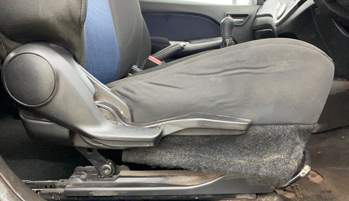 2019 Maruti Baleno ZETA PETROL 1.2, CNG, Manual, 1,12,890 km, Driver Side Adjustment Panel