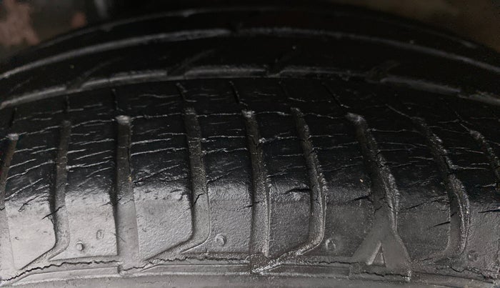 2016 Honda Jazz 1.2L I-VTEC VX, Petrol, Manual, Right Rear Tyre Tread