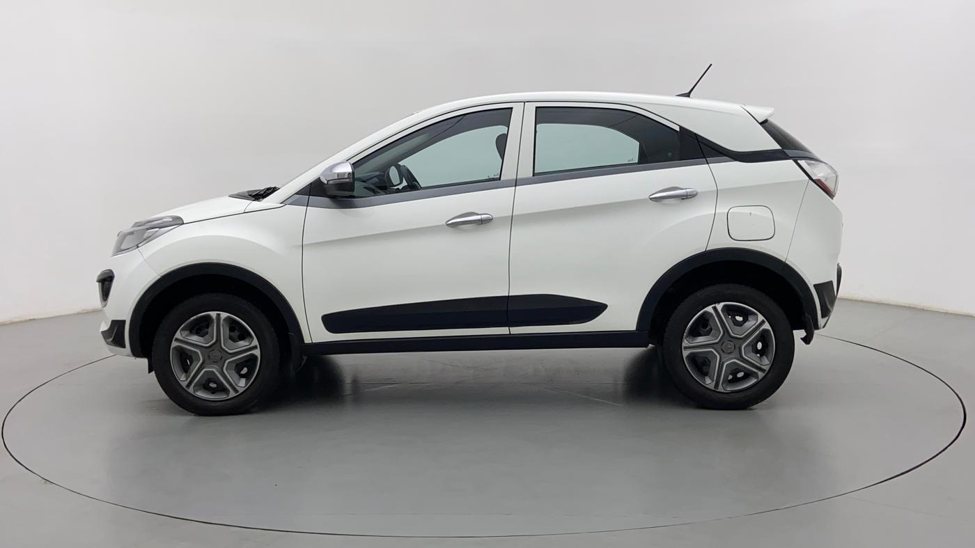 2018 Tata NEXON XM 1.5, Diesel, Manual, 30,616 km, Left Side