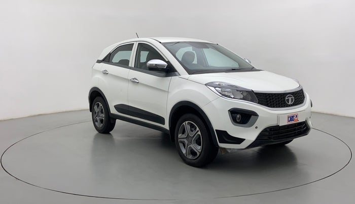 2018 Tata NEXON XM 1.5, Diesel, Manual, 30,616 km, Right Front Diagonal