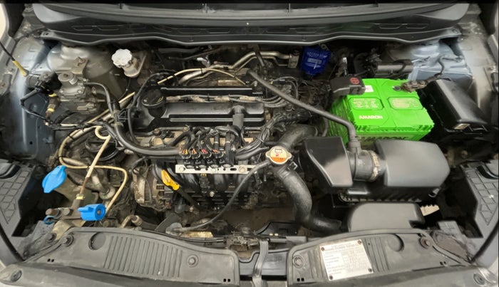 2013 Hyundai i20 SPORTZ 1.2, CNG, Manual, 74,857 km, Engine View