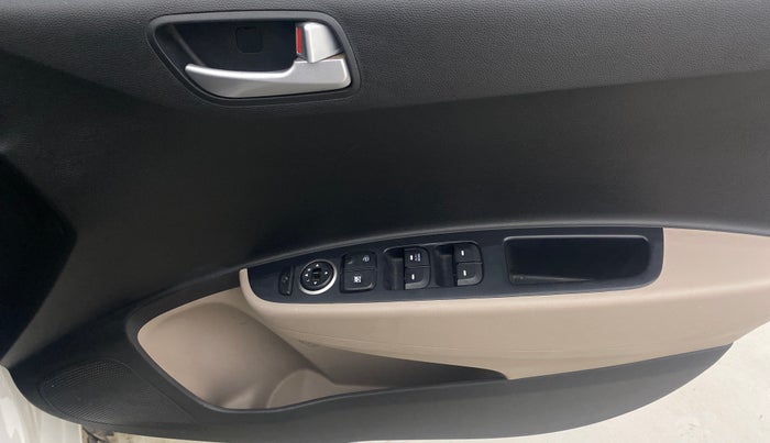 2018 Hyundai Grand i10 SPORTZ (O) AT 1.2 KAPPA VTVT, Petrol, Automatic, 37,434 km, Driver Side Door Panels Control