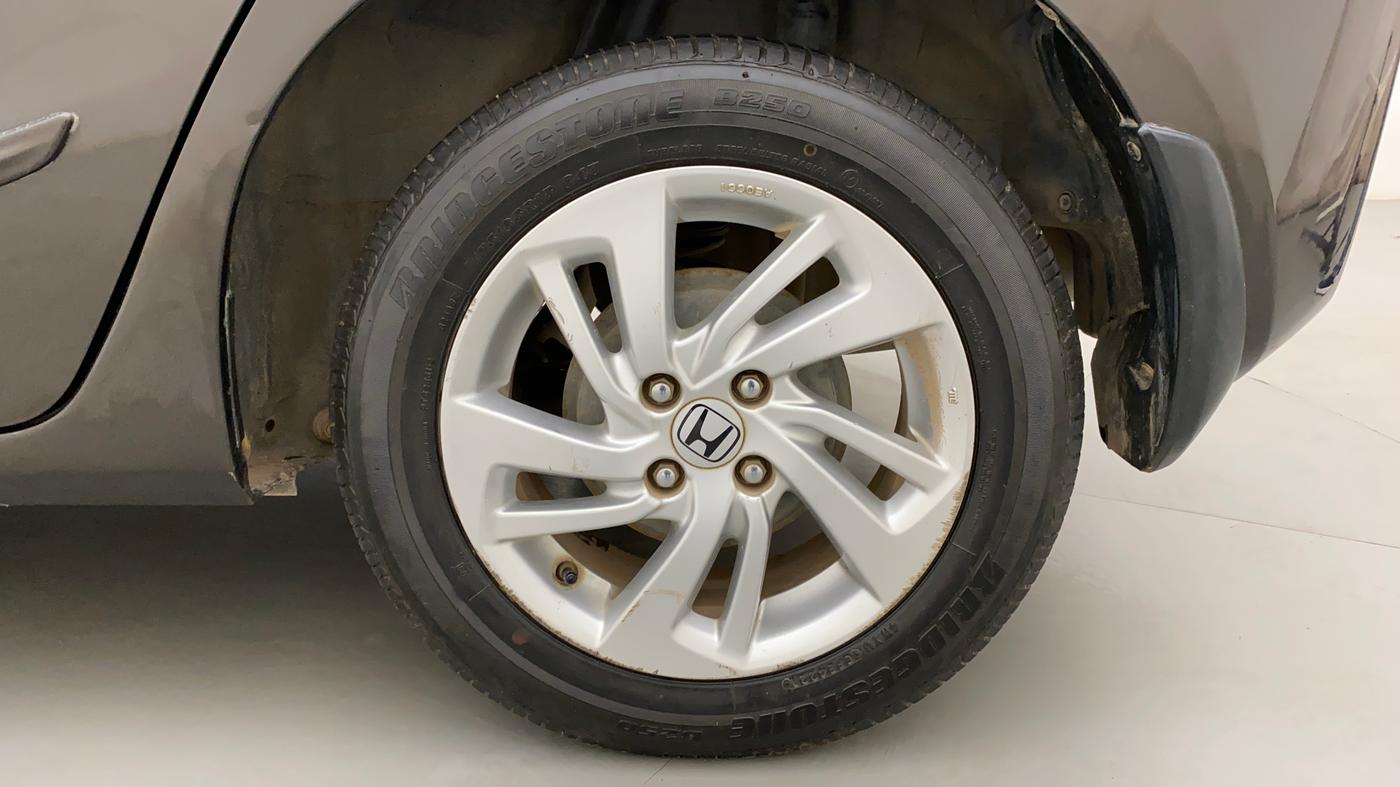 2015 Honda Jazz 1.2L I-VTEC V AT, Petrol, Automatic, 44,613 km, Left Rear Wheel