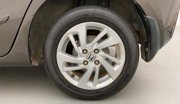 2015 Honda Jazz 1.2L I-VTEC V AT, Petrol, Automatic, 44,613 km, Left Rear Wheel