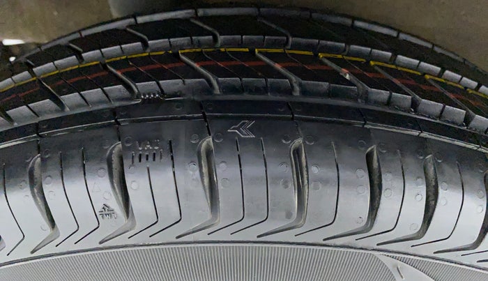 2020 Maruti New Wagon-R LXI CNG 1.0 L, CNG, Manual, 20,611 km, Right Rear Tyre Tread