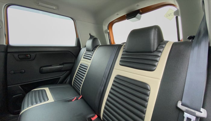 2020 Maruti New Wagon-R LXI CNG 1.0 L, CNG, Manual, 20,611 km, Right Side Rear Door Cabin