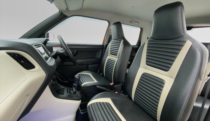 2020 Maruti New Wagon-R LXI CNG 1.0 L, CNG, Manual, 20,611 km, Right Side Front Door Cabin