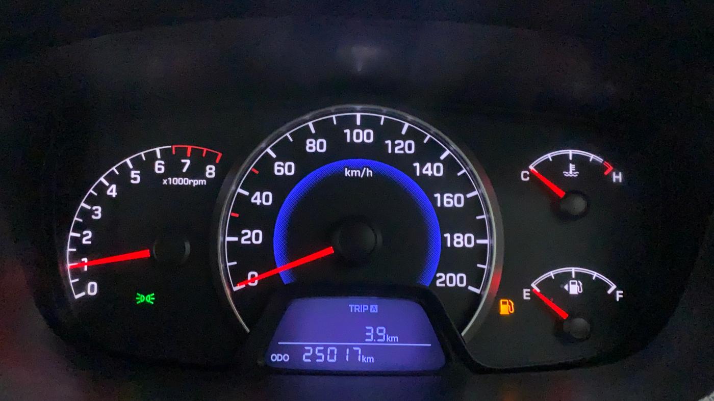 2015 Hyundai Grand i10 ASTA 1.2 KAPPA VTVT, Petrol, Manual, 25,421 km, Odometer Image