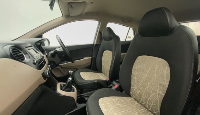 2015 Hyundai Grand i10 ASTA 1.2 KAPPA VTVT, Petrol, Manual, 25,421 km, Right Side Front Door Cabin