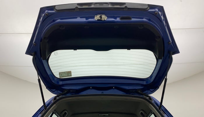 2012 Maruti Swift ZXI, Petrol, Manual, 81,634 km, Boot Door Open