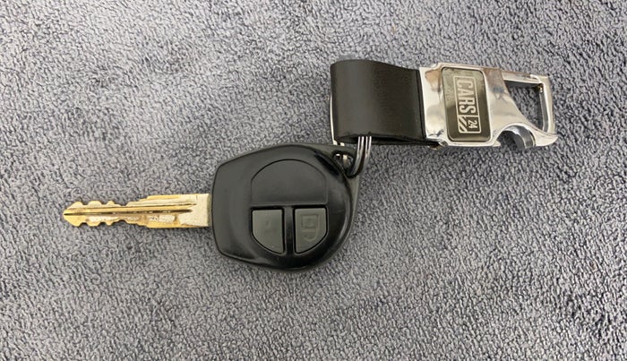 2012 Maruti Swift ZXI, Petrol, Manual, 81,634 km, Key Close Up