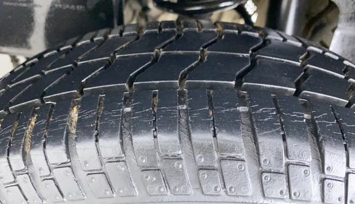 2016 Tata Nano TWIST XTA, Petrol, Automatic, 3,956 km, Left Rear Tyre Tread