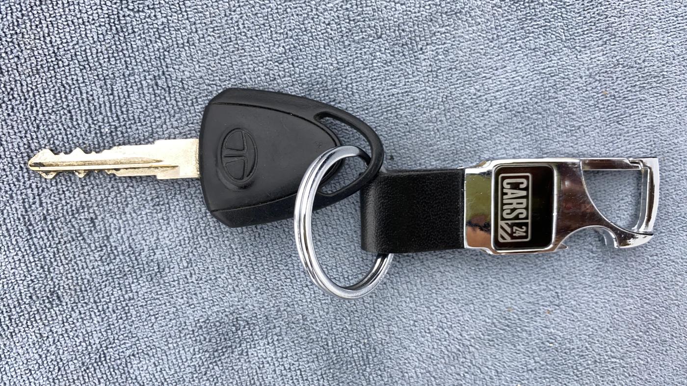 2016 Tata Nano TWIST XTA, Petrol, Automatic, 3,956 km, Key Close Up