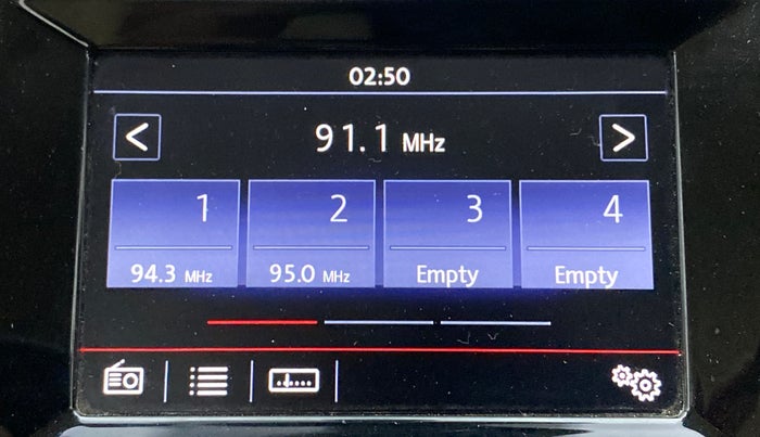 2017 Volkswagen Ameo HIGHLINE 1.5L AT (D), Diesel, Automatic, 77,821 km, Touchscreen Infotainment System