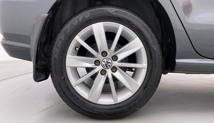 2017 Volkswagen Ameo HIGHLINE 1.5L AT (D), Diesel, Automatic, 77,821 km, Right Rear Wheel