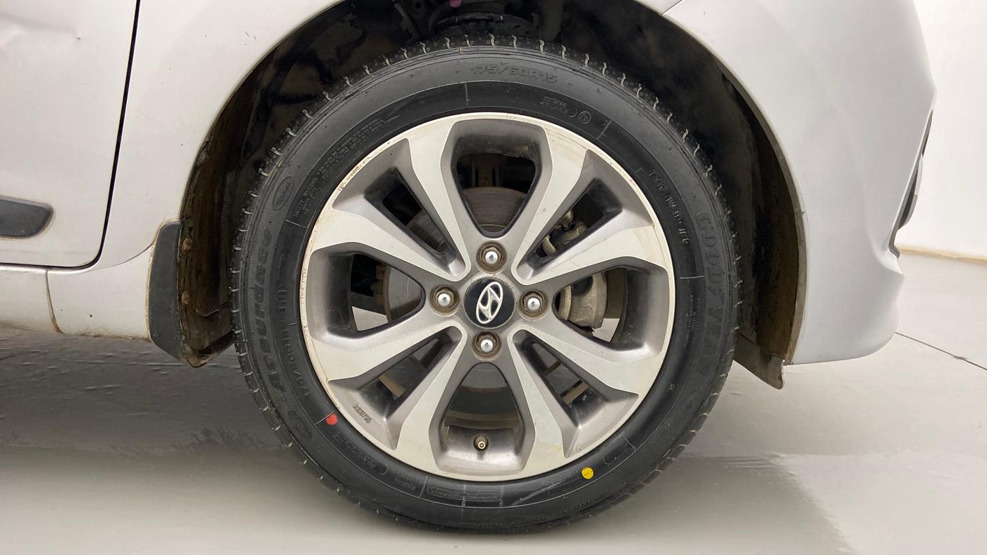 2016 Hyundai Xcent SX 1.2 (O), Petrol, Manual, 84,102 km, Right Front Wheel