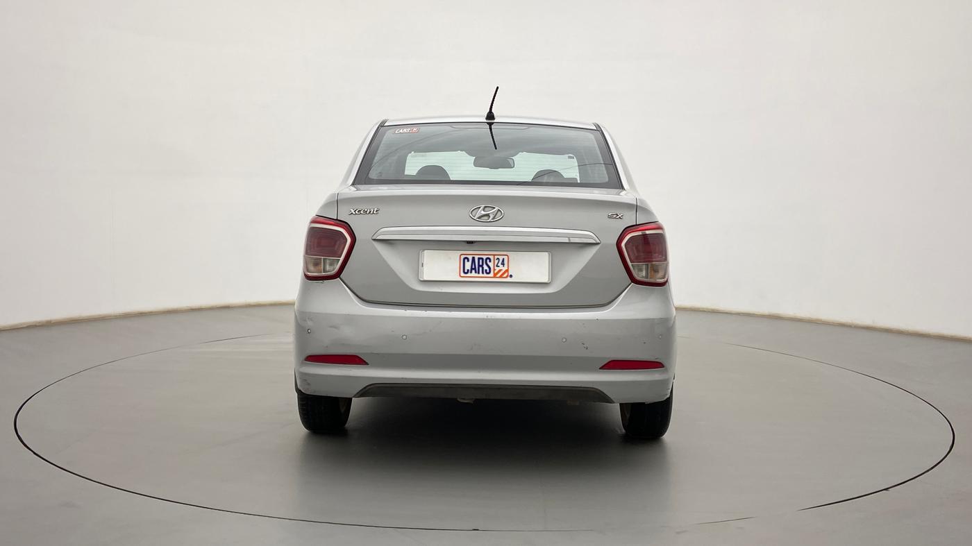 2016 Hyundai Xcent SX 1.2 (O), Petrol, Manual, 84,102 km, Back/Rear
