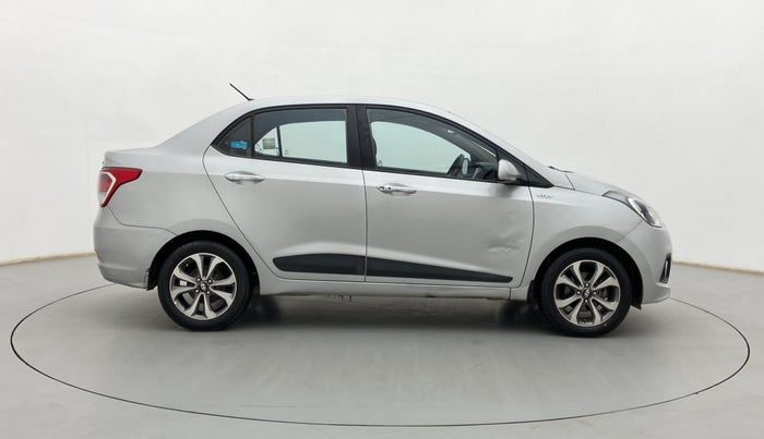 2016 Hyundai Xcent SX 1.2 (O), Petrol, Manual, 84,102 km, Right Side View