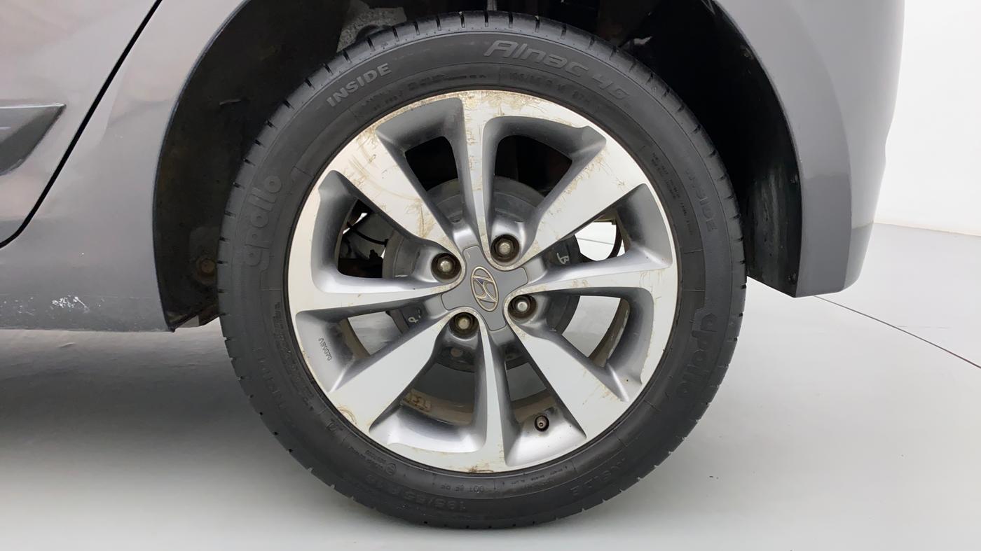 2016 Hyundai Elite i20 ASTA 1.2 (O), Petrol, Manual, 31,686 km, Left Rear Wheel