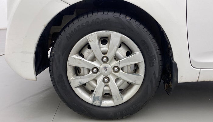 2017 Hyundai Eon ERA PLUS, Petrol, Manual, 80,627 km, Left Front Wheel