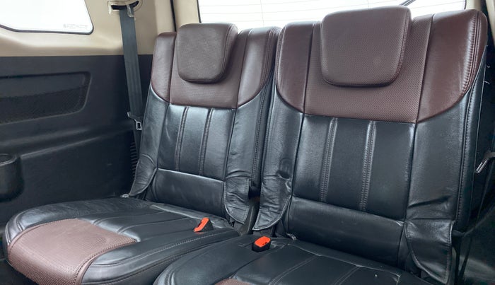 2014 Mahindra XUV500 W8 FWD, Diesel, Manual, 40,807 km, Third Seat Row