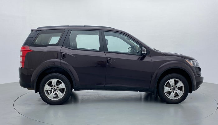 2014 Mahindra XUV500 W8 FWD, Diesel, Manual, 40,807 km, Right Side View