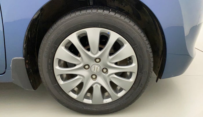 2017 Maruti Baleno ALPHA PETROL 1.2, Petrol, Manual, 30,065 km, Right Front Wheel