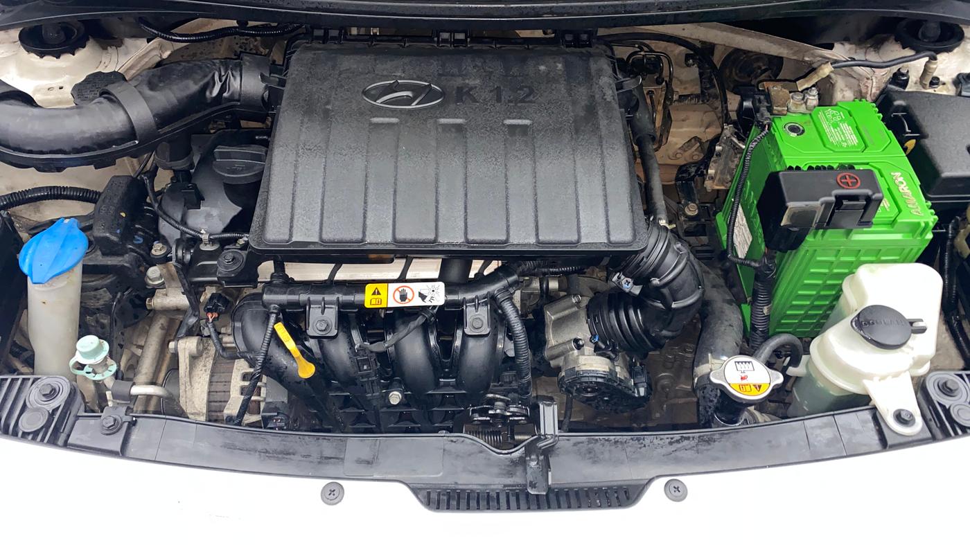 2018 Hyundai Grand i10 SPORTZ 1.2 KAPPA VTVT, Petrol, Manual, 67,911 km, Engine View