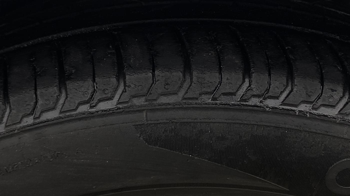 2018 Hyundai Verna 1.6 VTVT SX (O) AT, Petrol, Automatic, 75,907 km, Left Rear Tyre Tread