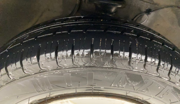 2021 Maruti Alto LXI, Petrol, Manual, 45,841 km, Right Front Tyre Tread